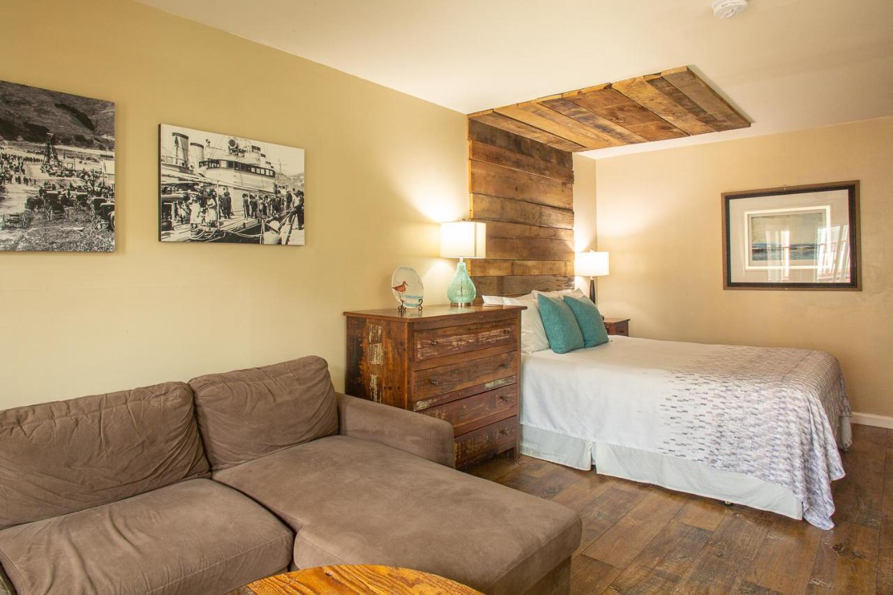 Inn At Авила Бийч Екстериор снимка